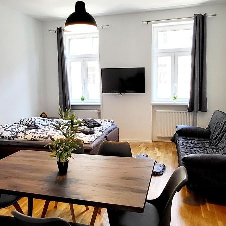 Sunny Apartment With 1 Balcony Vídeň Exteriér fotografie